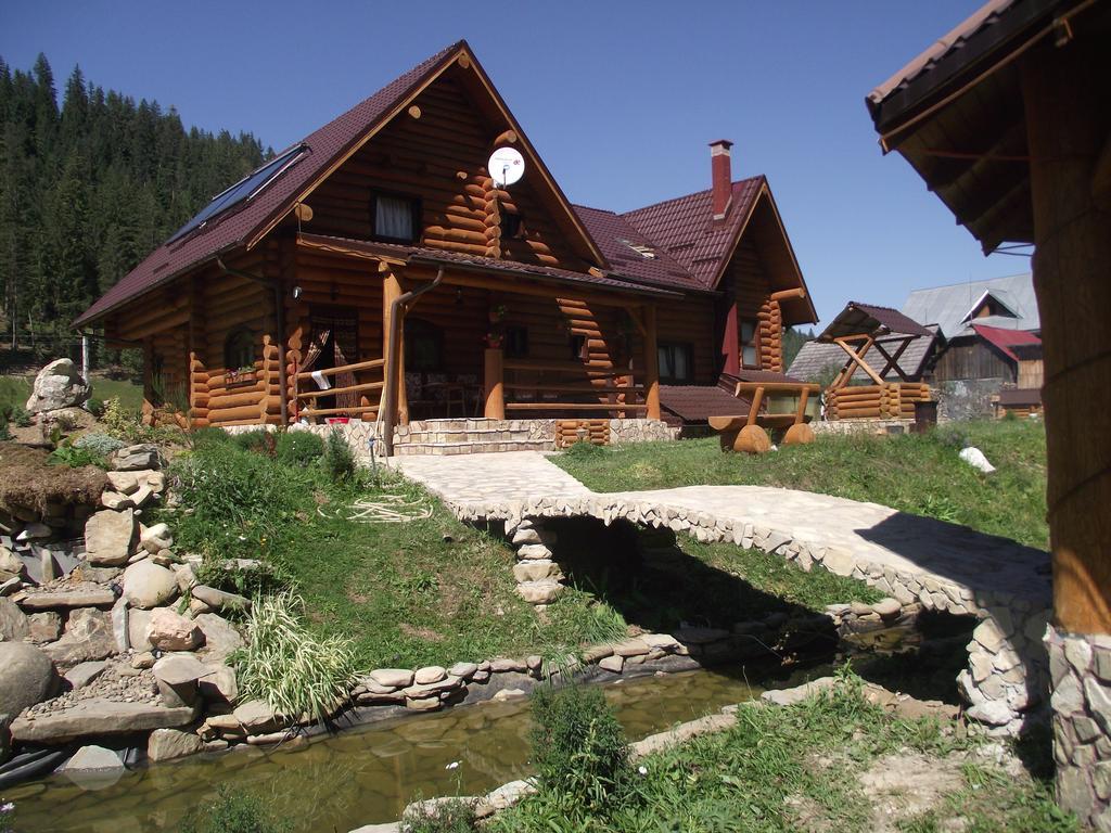 Cabana Piatra Runcului Vatra Moldoviţei Zewnętrze zdjęcie